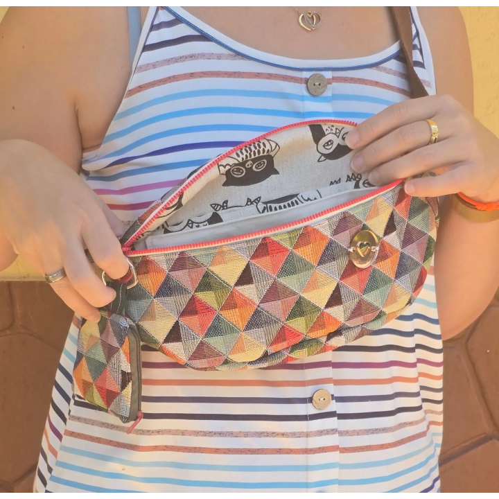 Riñonera Geométrica Multicolor + monedero