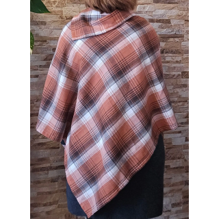 Poncho capa cuadros