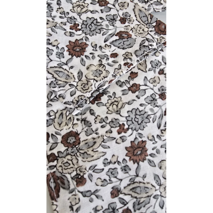 Cuello efecto camisa desmontables