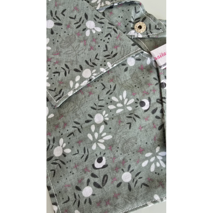 Cuello efecto camisa desmontables
