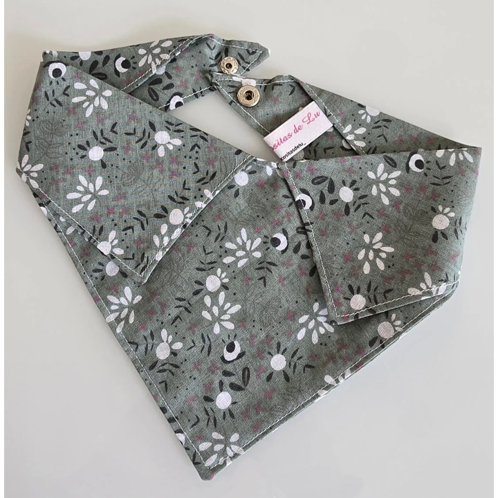 Cuello efecto camisa desmontables