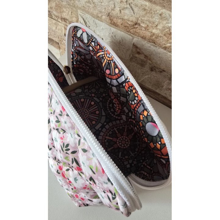 Neceser acolchado flores