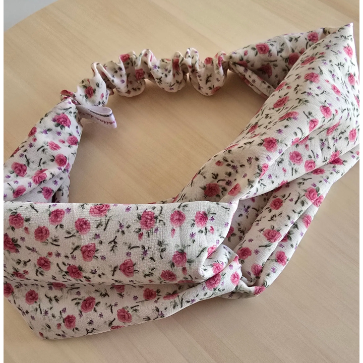 Diademas cruzadas