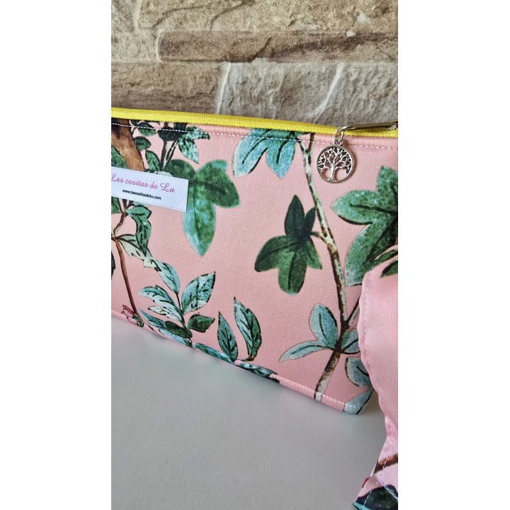 Bolso de mano floral