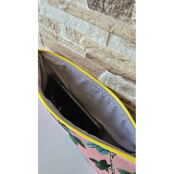 Bolso de mano floral