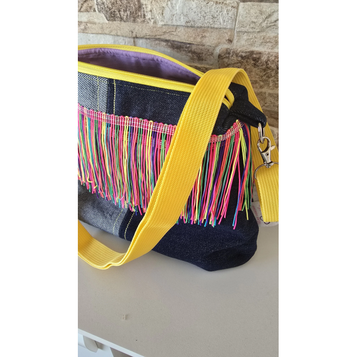 Bolso bandolera flecos fluor