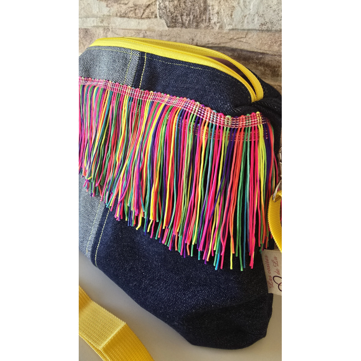 Bolso bandolera flecos fluor